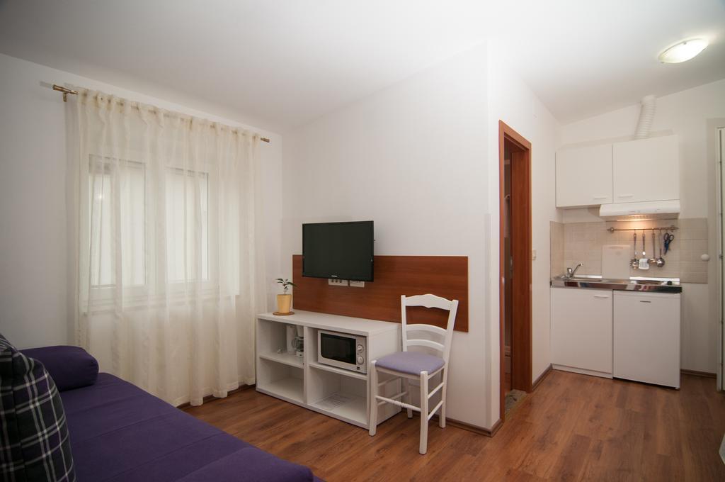 Apartments And Rooms Liburnija โอปาติยา ภายนอก รูปภาพ